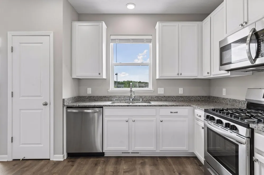 8757 Granite Lane Woodbury, MN 55129