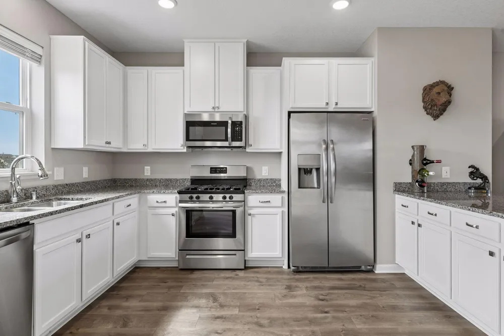 8757 Granite Lane Woodbury, MN 55129