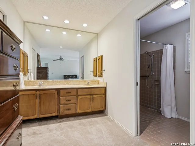 2514 INDIAN RIDGE DR San Antonio, TX 78231