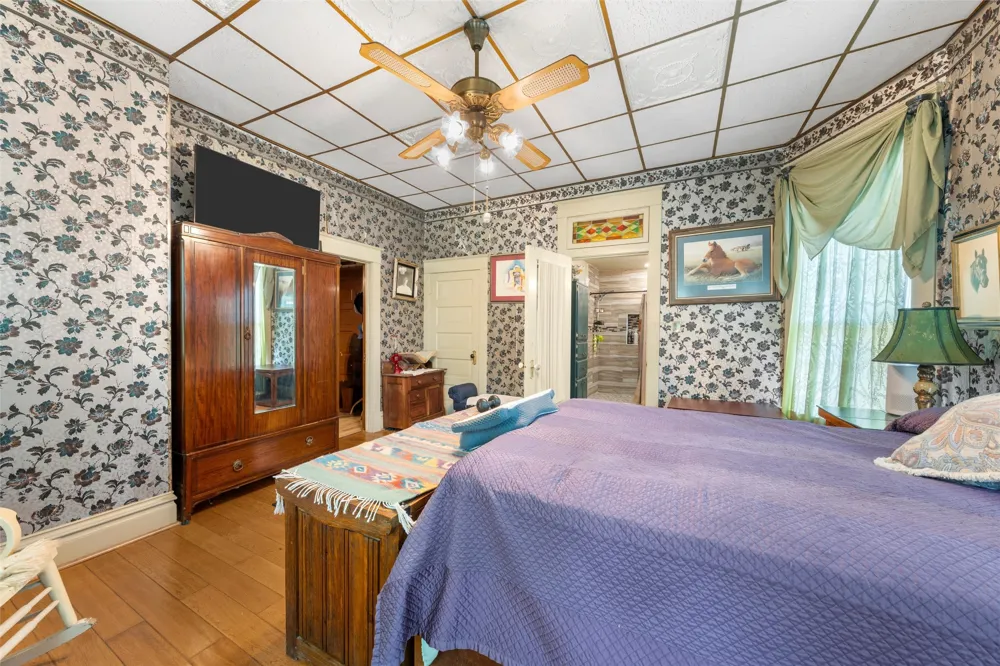 2015 FM 935 Lott, TX 76656