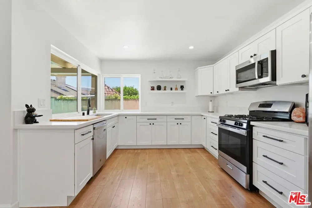 5920 E Malton Avenue Simi Valley, CA 93063