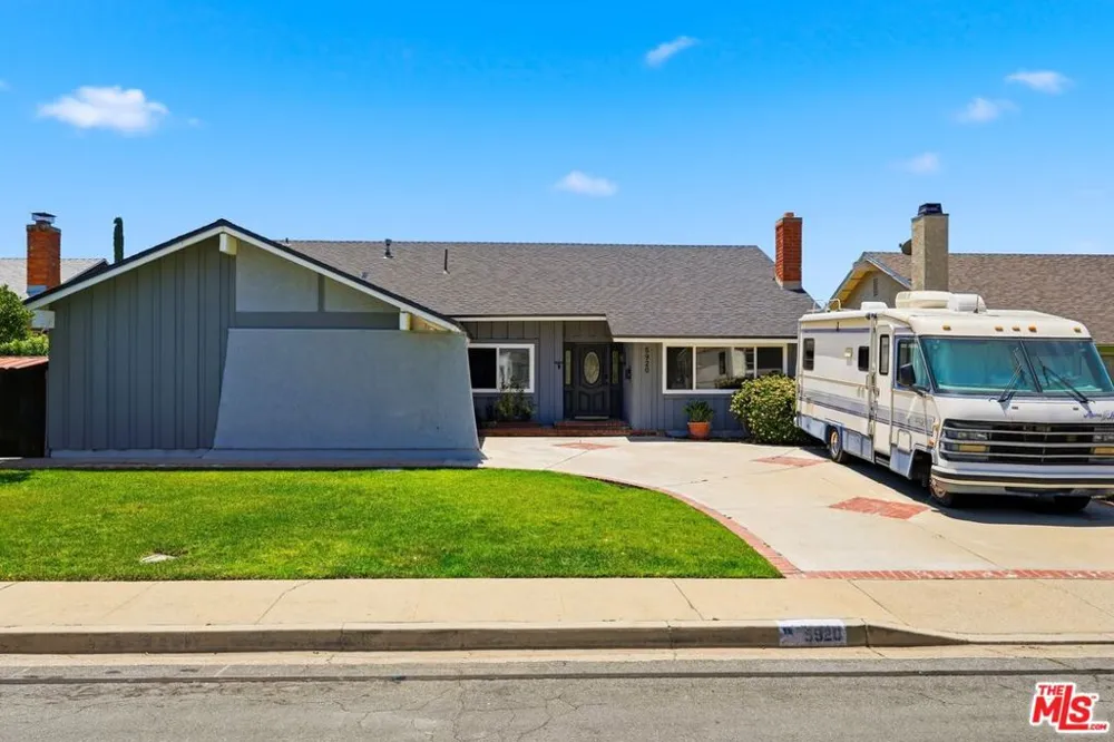 5920 E Malton Avenue Simi Valley, CA 93063