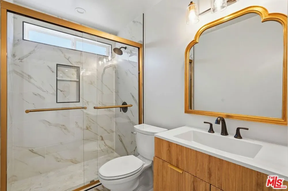 5920 E Malton Avenue Simi Valley, CA 93063