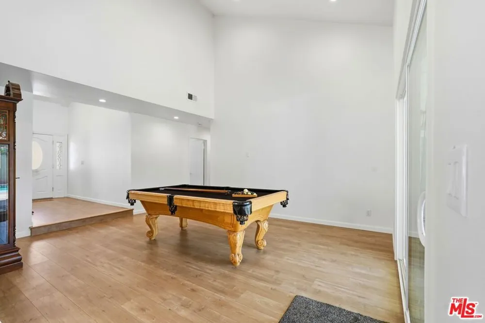 5920 E Malton Avenue Simi Valley, CA 93063