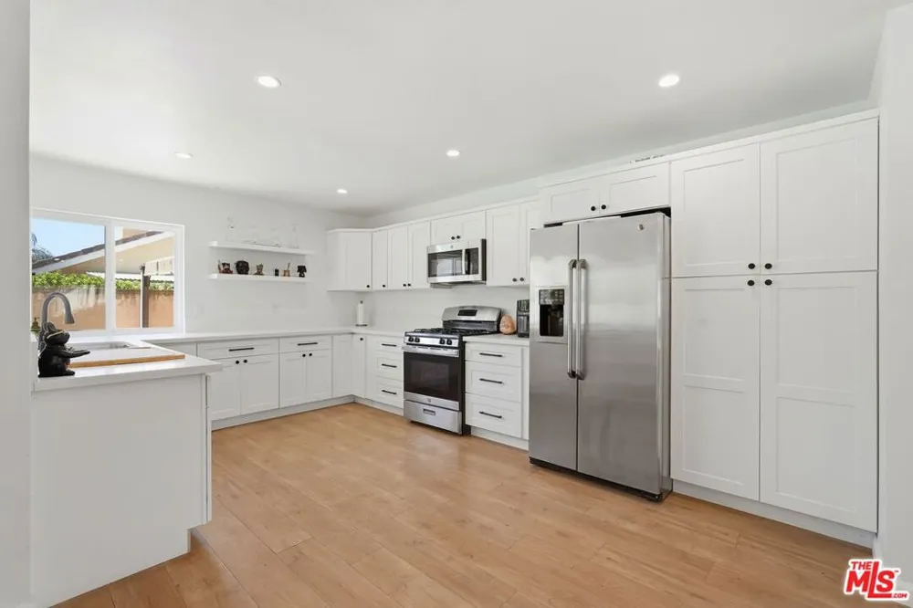 5920 E Malton Avenue Simi Valley, CA 93063