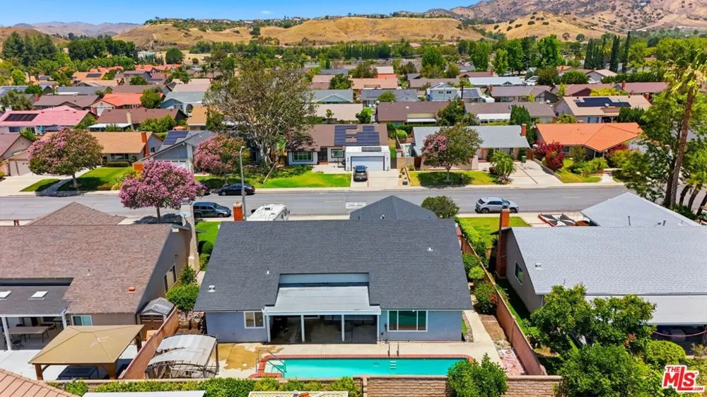 5920 E Malton Avenue Simi Valley, CA 93063