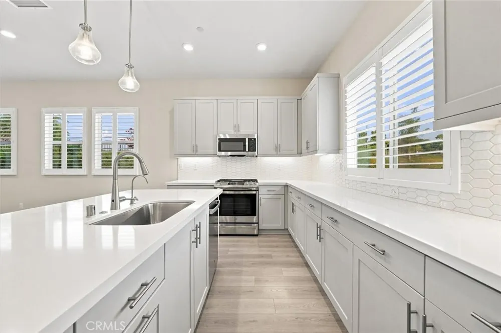 1692 W Enterprise Drive San Pedro, CA 90732