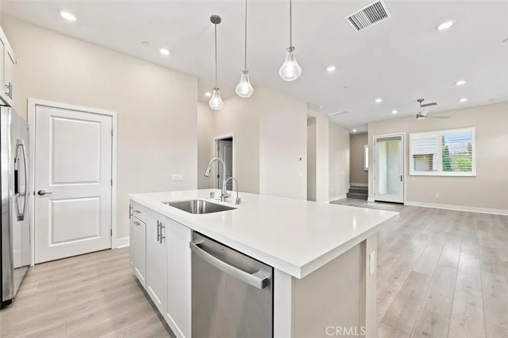 1692 W Enterprise Drive San Pedro, CA 90732