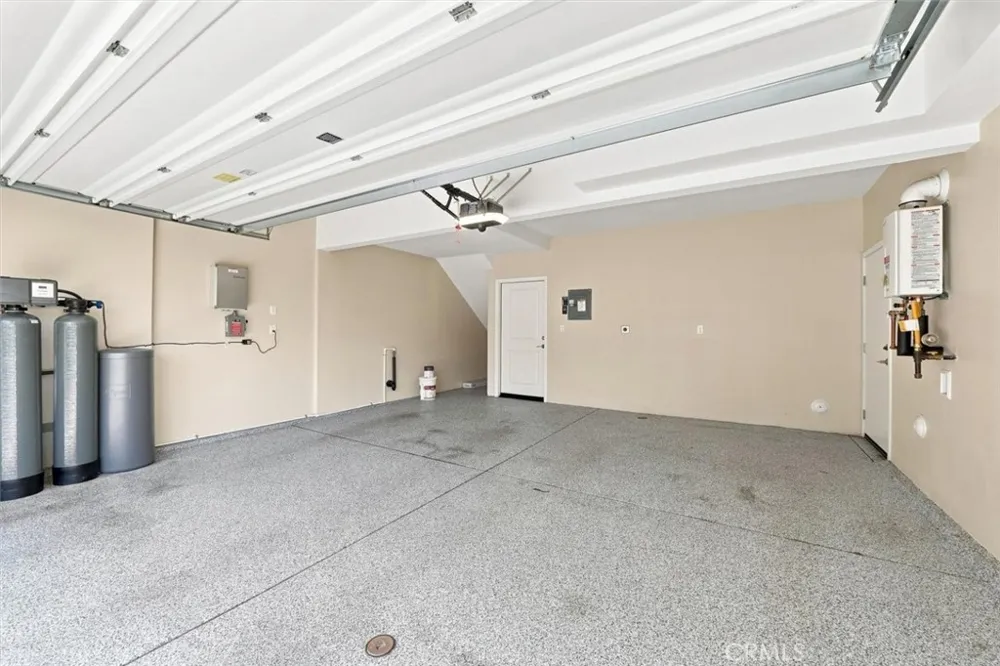 1692 W Enterprise Drive San Pedro, CA 90732