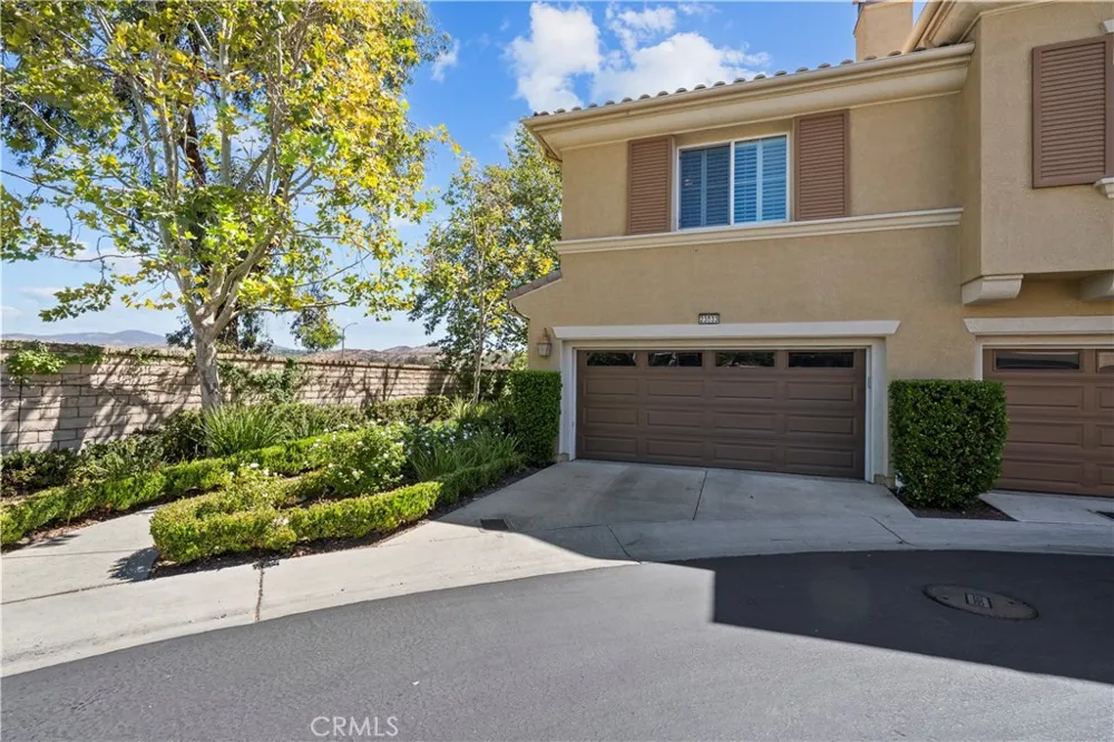 23833 Toscana Valencia, CA 91354