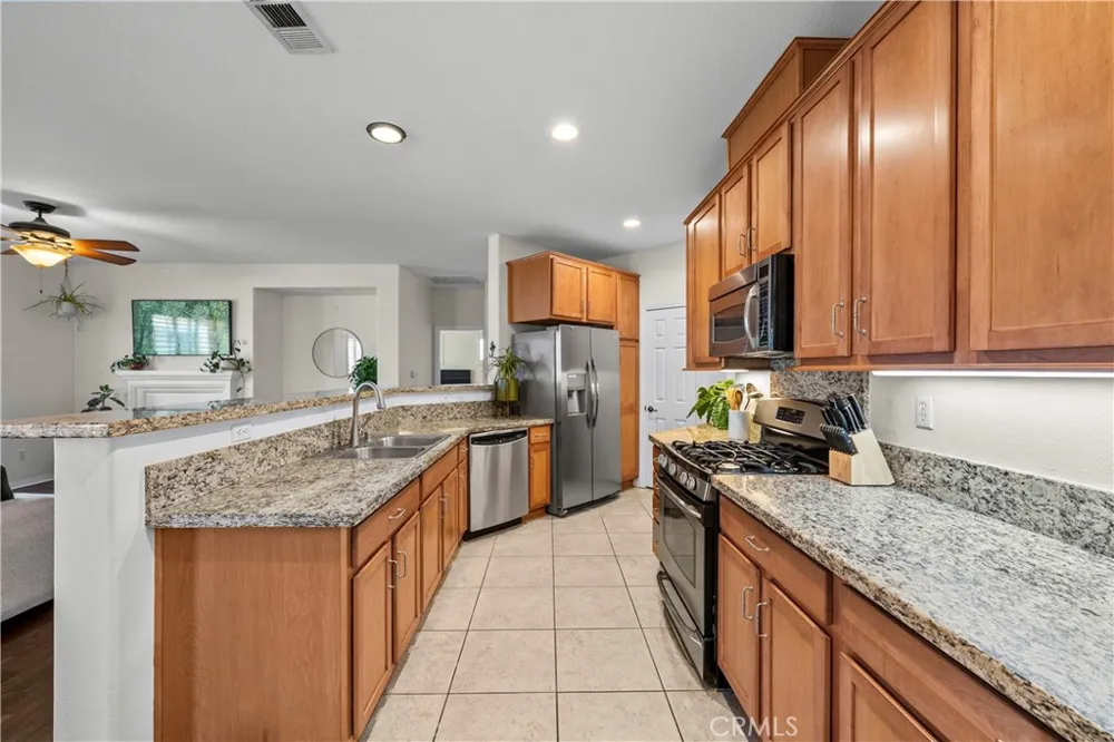 23833 Toscana Valencia, CA 91354