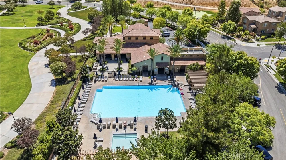 23833 Toscana Valencia, CA 91354