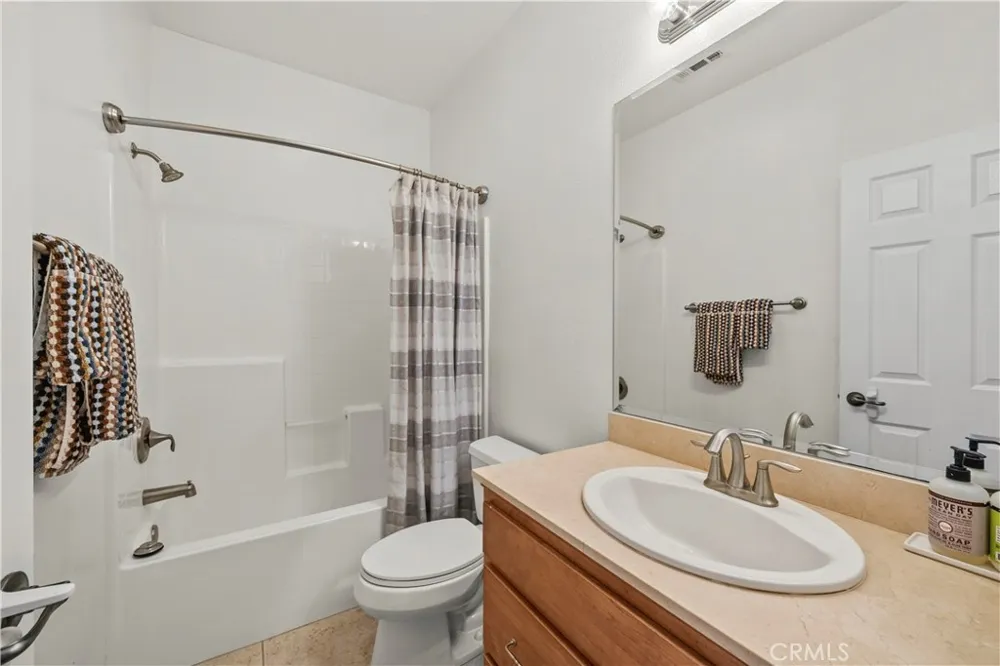 23833 Toscana Valencia, CA 91354