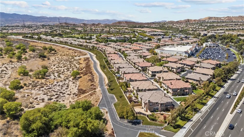 23833 Toscana Valencia, CA 91354