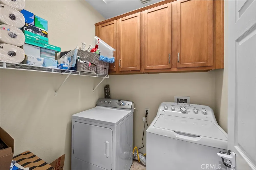 23833 Toscana Valencia, CA 91354