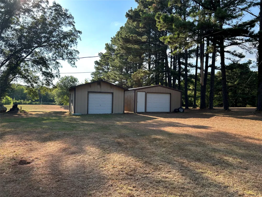 859 Bryan Road Durant, OK 74701