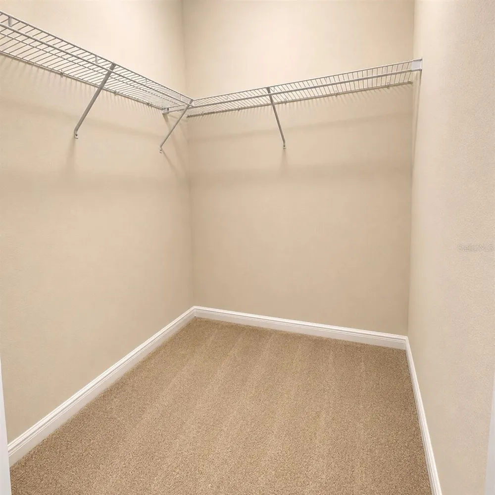 430 SOUTHERN PECAN CIRCLE #106 Winter Garden, FL 34787