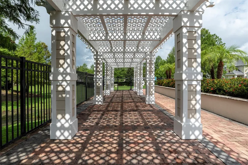 430 SOUTHERN PECAN CIRCLE #106 Winter Garden, FL 34787