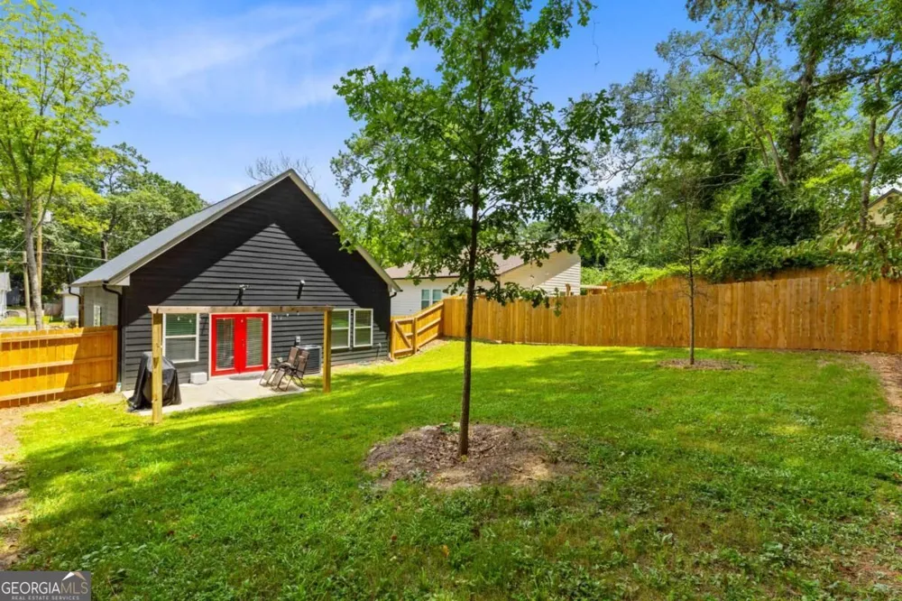 624 Robert ST NW Atlanta, GA 30318