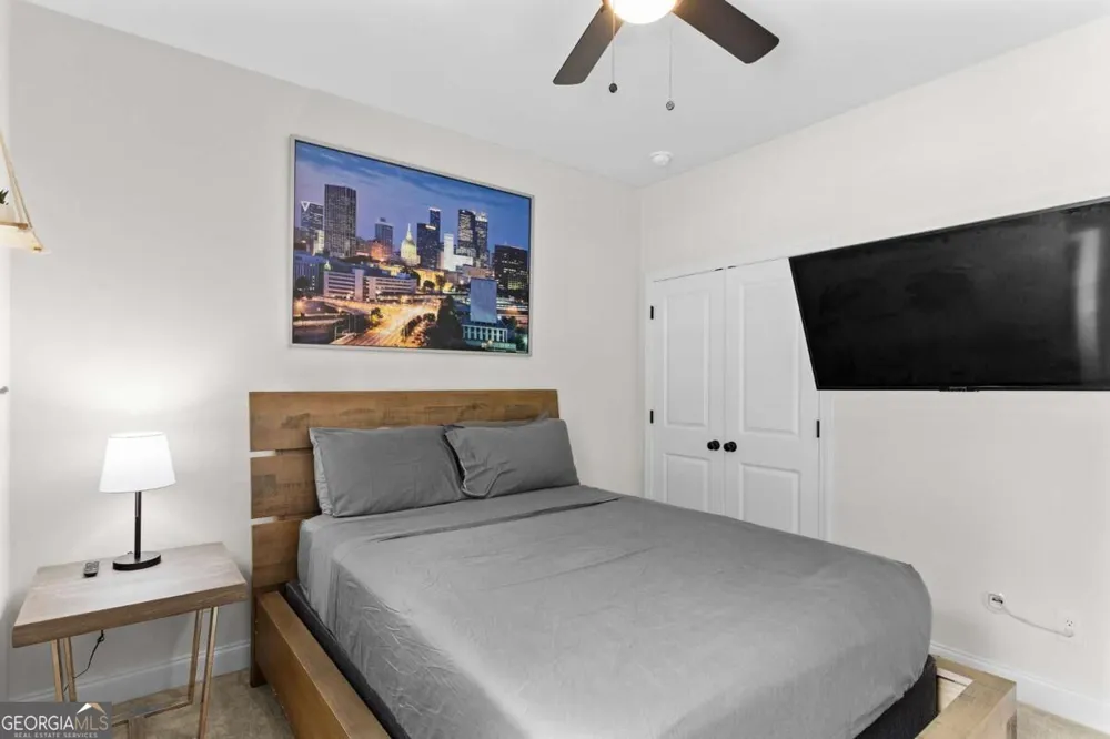 624 Robert ST NW Atlanta, GA 30318