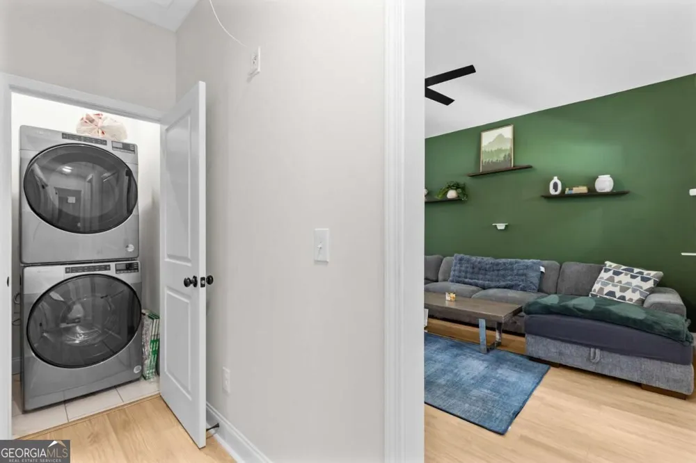 624 Robert ST NW Atlanta, GA 30318