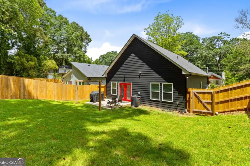 624 Robert ST NW Atlanta, GA 30318