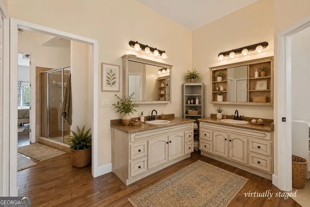 166 Freedom LN Commerce, GA 30530