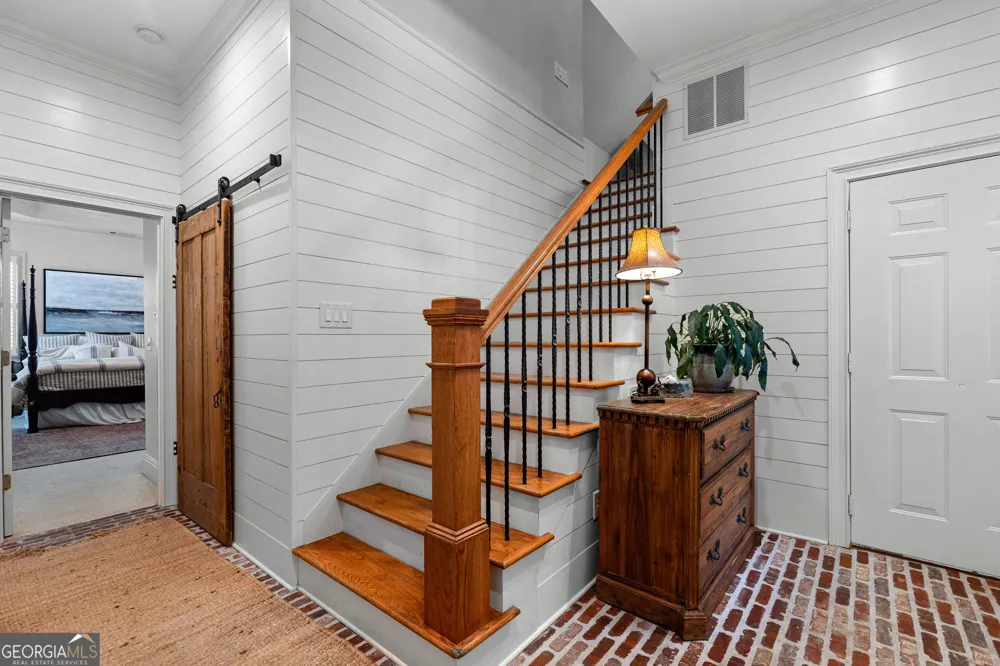 180 Ashborough Park Fayetteville, GA 30215
