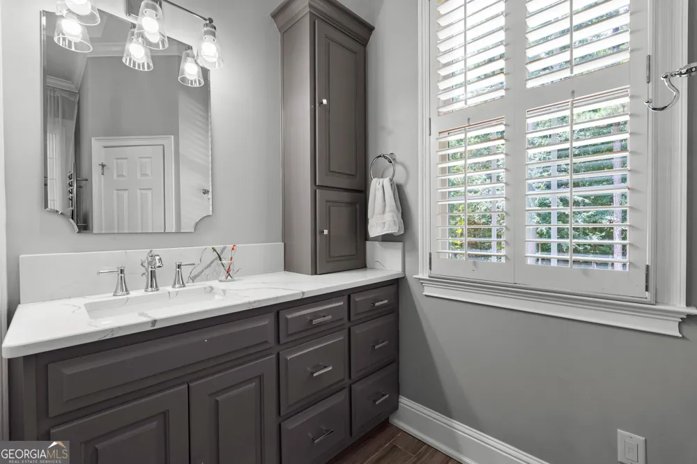180 Ashborough Park Fayetteville, GA 30215
