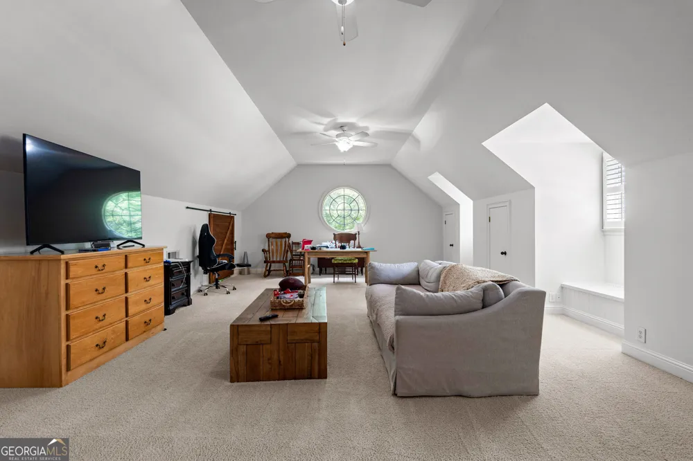 180 Ashborough Park Fayetteville, GA 30215