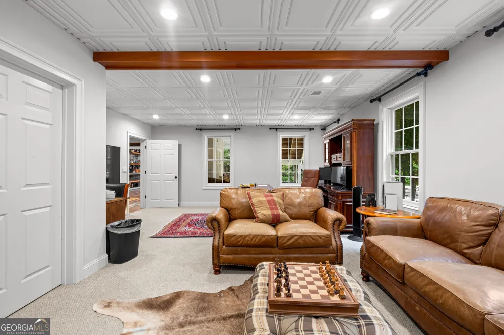 180 Ashborough Park Fayetteville, GA 30215