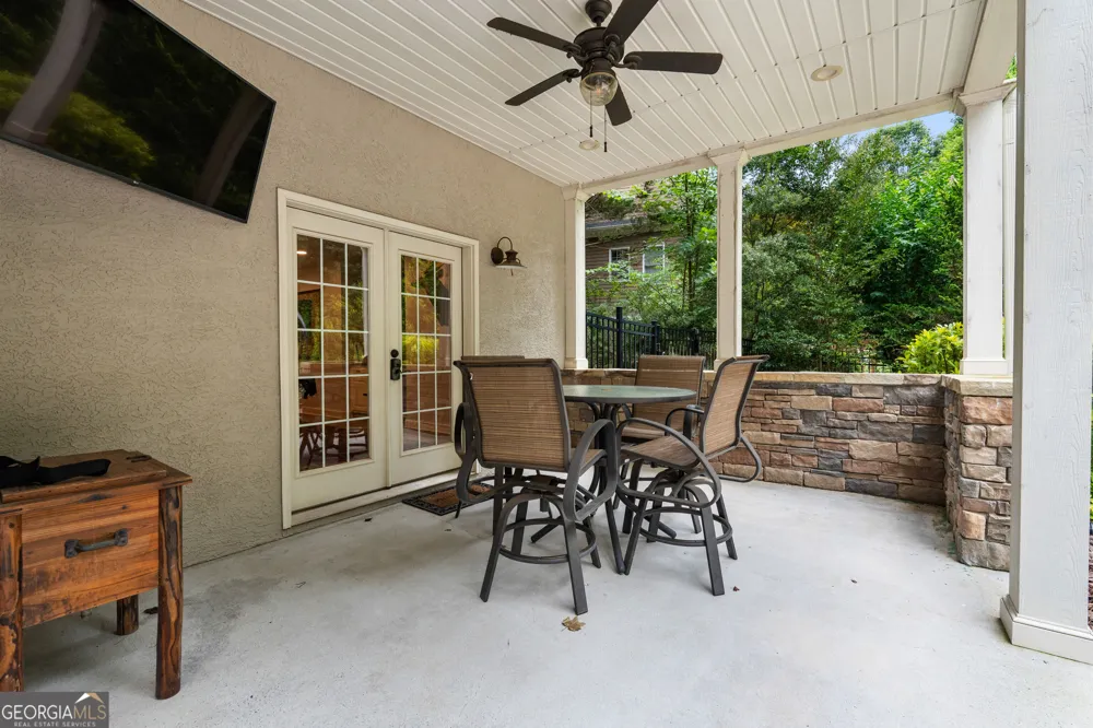 180 Ashborough Park Fayetteville, GA 30215