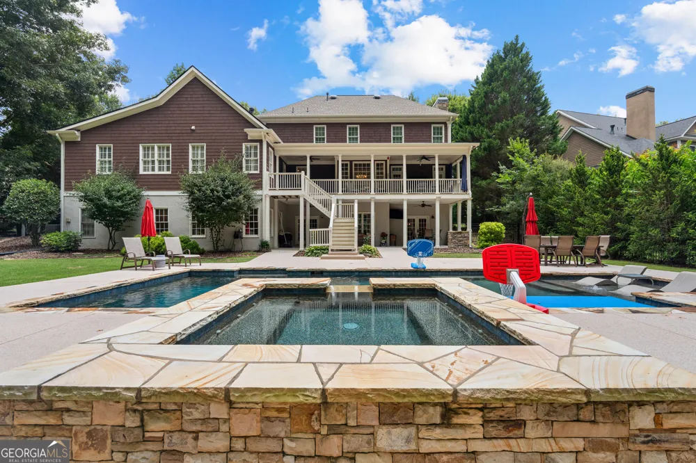 180 Ashborough Park Fayetteville, GA 30215
