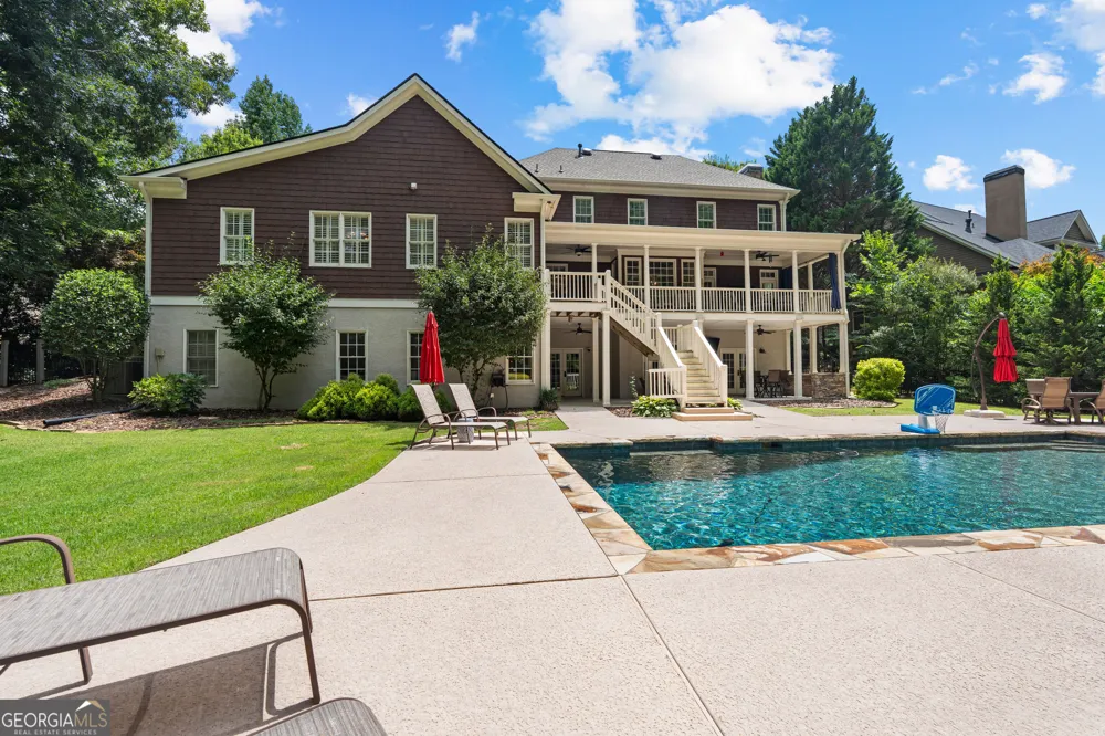 180 Ashborough Park Fayetteville, GA 30215
