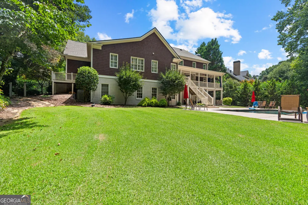 180 Ashborough Park Fayetteville, GA 30215