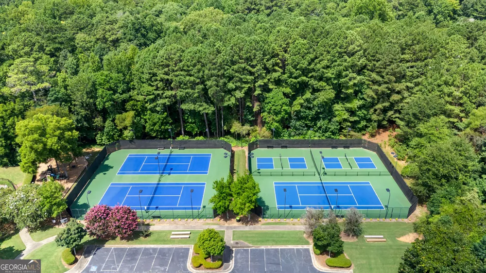 180 Ashborough Park Fayetteville, GA 30215