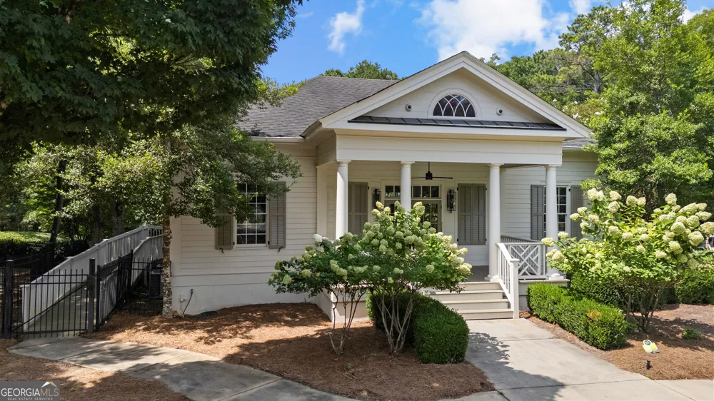 180 Ashborough Park Fayetteville, GA 30215