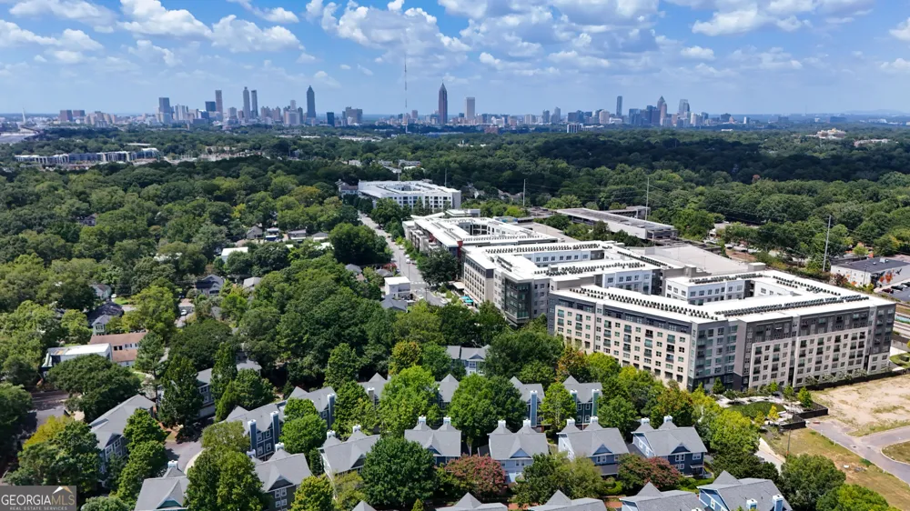 246 Carlyle Park DR NE Atlanta, GA 30307