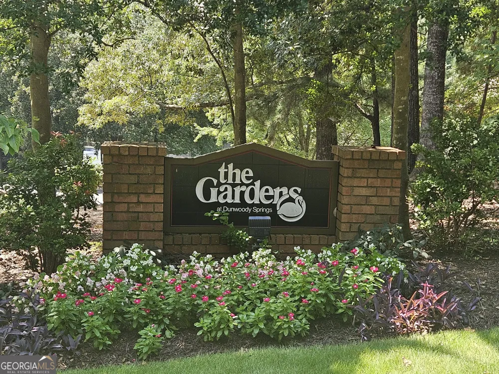 1101 Garden CT Sandy Springs, GA 30328