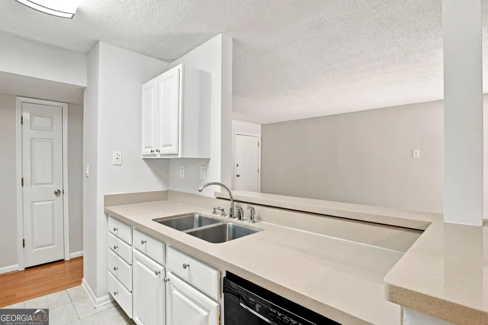 1101 Garden CT Sandy Springs, GA 30328
