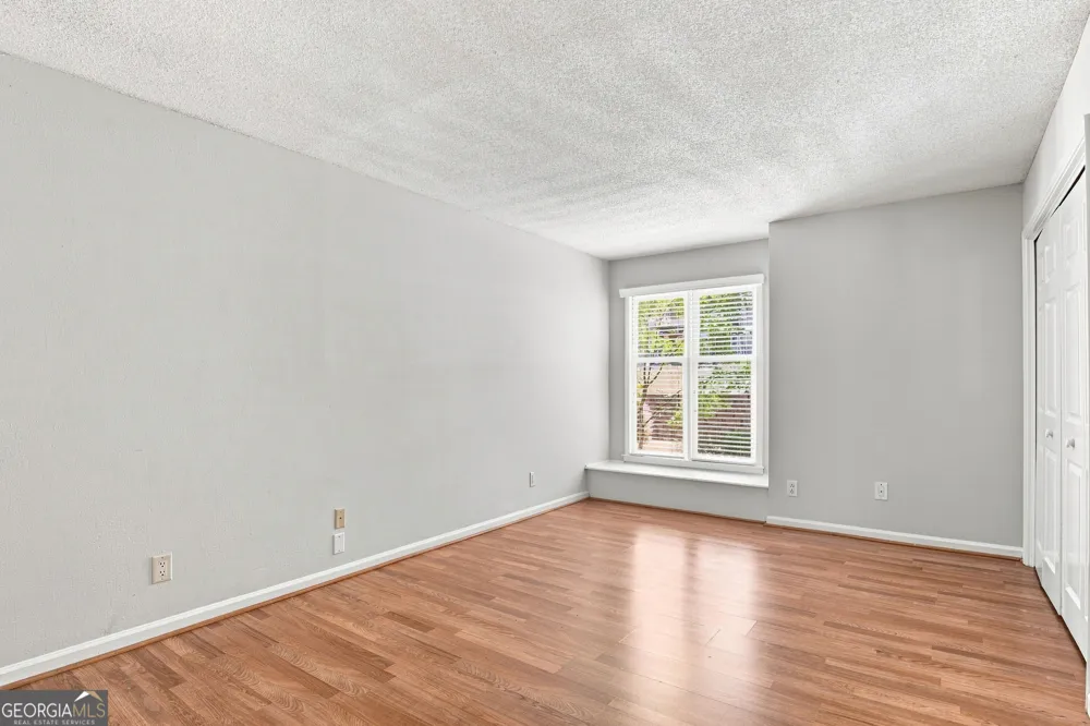 1101 Garden CT Sandy Springs, GA 30328