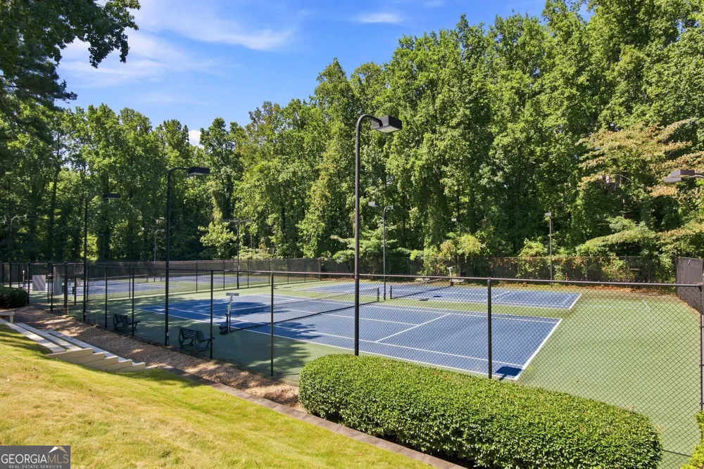 1101 Garden CT Sandy Springs, GA 30328