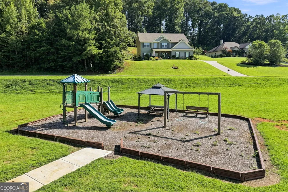 196 Whelchel Valley DR Dawsonville, GA 30534