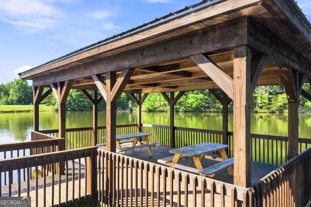 196 Whelchel Valley DR Dawsonville, GA 30534