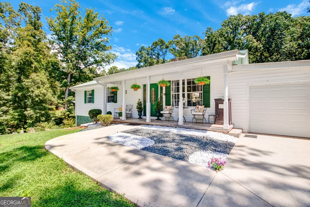154 Sunset ST Clarkesville, GA 30523