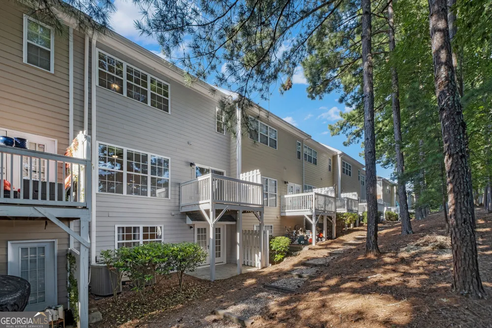 16 Elan CT Alpharetta, GA 30022