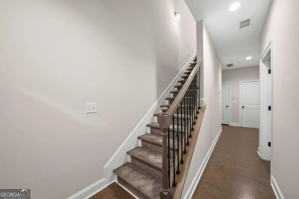 6769 Prelude DR Sandy Springs, GA 30328