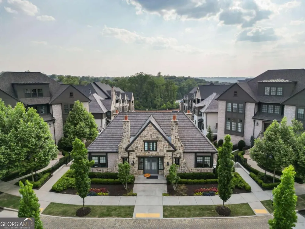 6769 Prelude DR Sandy Springs, GA 30328