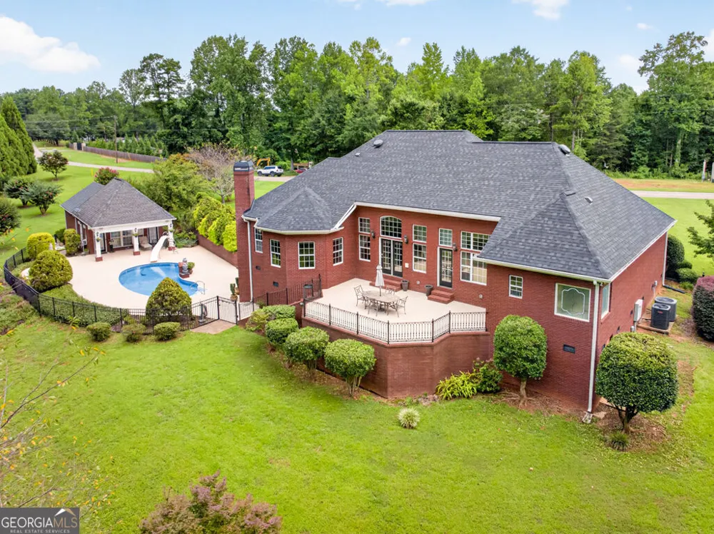 1077 Scales Creek RD Homer, GA 30547