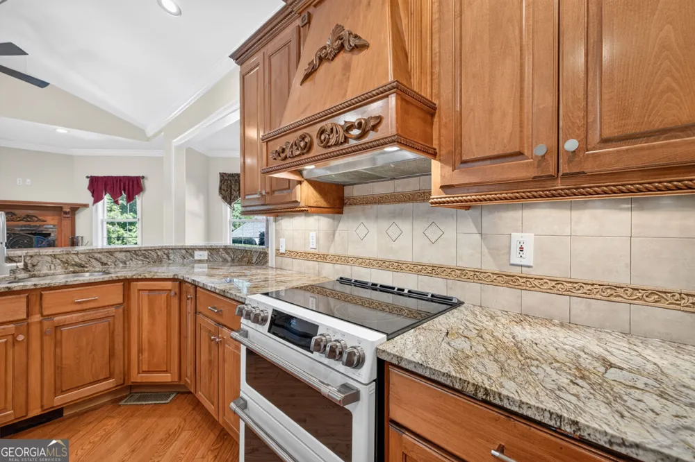 1077 Scales Creek RD Homer, GA 30547